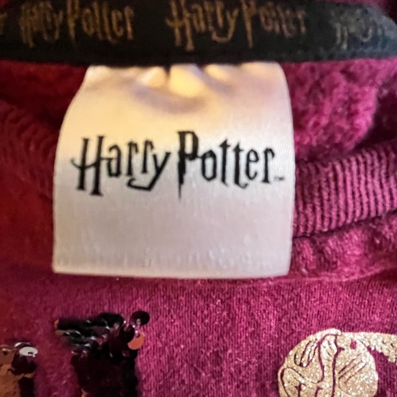 Harry Potter burgundy girls’ tunic sweatshirt, size youth Large (10/12) - Picture 3 of 5